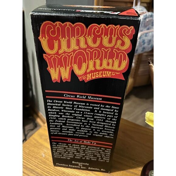 Flambro Circus World Museum Mechanical Movement Clown Grotesque Musical Song - Picture 10 of 11